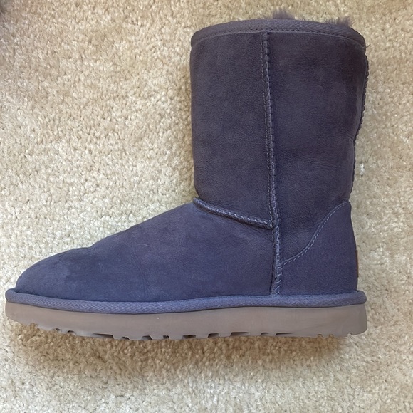 UGG Classic Short Boot in Nightshade - Picture 6 of 7